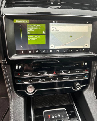 Jaguar F-Pace cena 133999 przebieg: 106220, rok produkcji 2019 z Trzcińsko-Zdrój małe 781